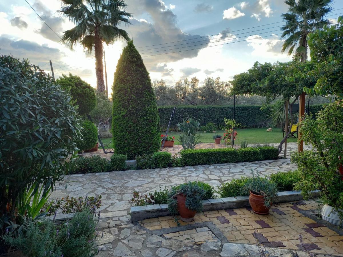 Villa Olives House Vromonérion Exterior foto