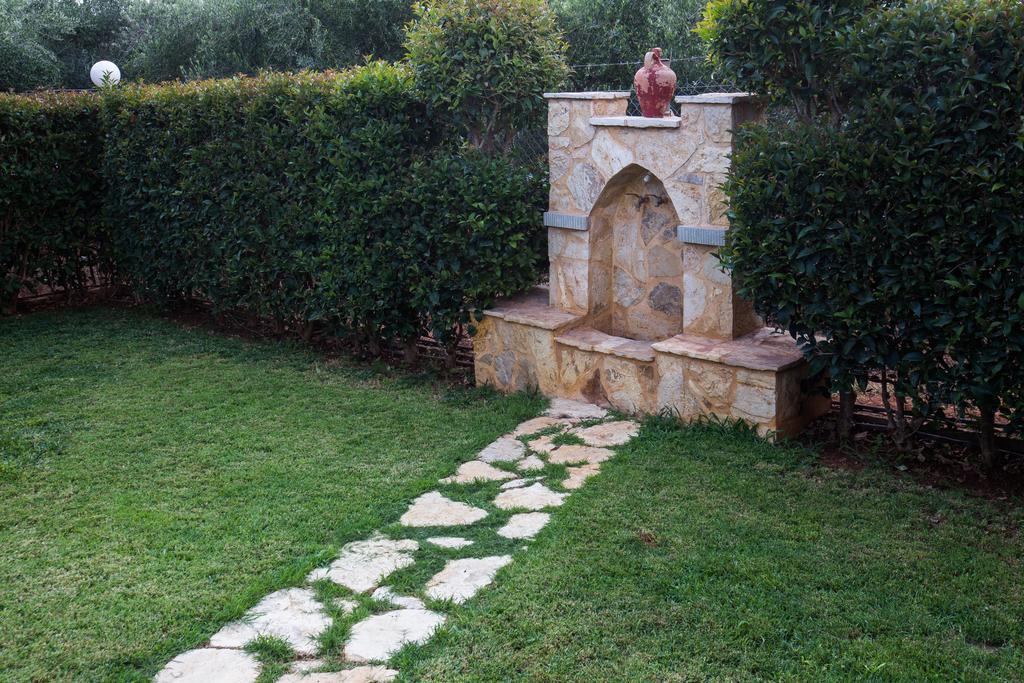 Villa Olives House Vromonérion Exterior foto